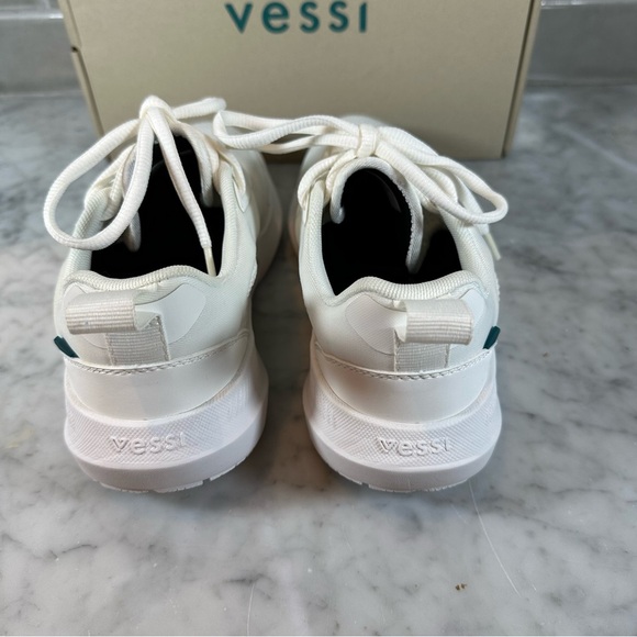 Vessi Waterproof Tidal Sneaker Warm White Women’s Size 7.5 - Picture 3 of 13
